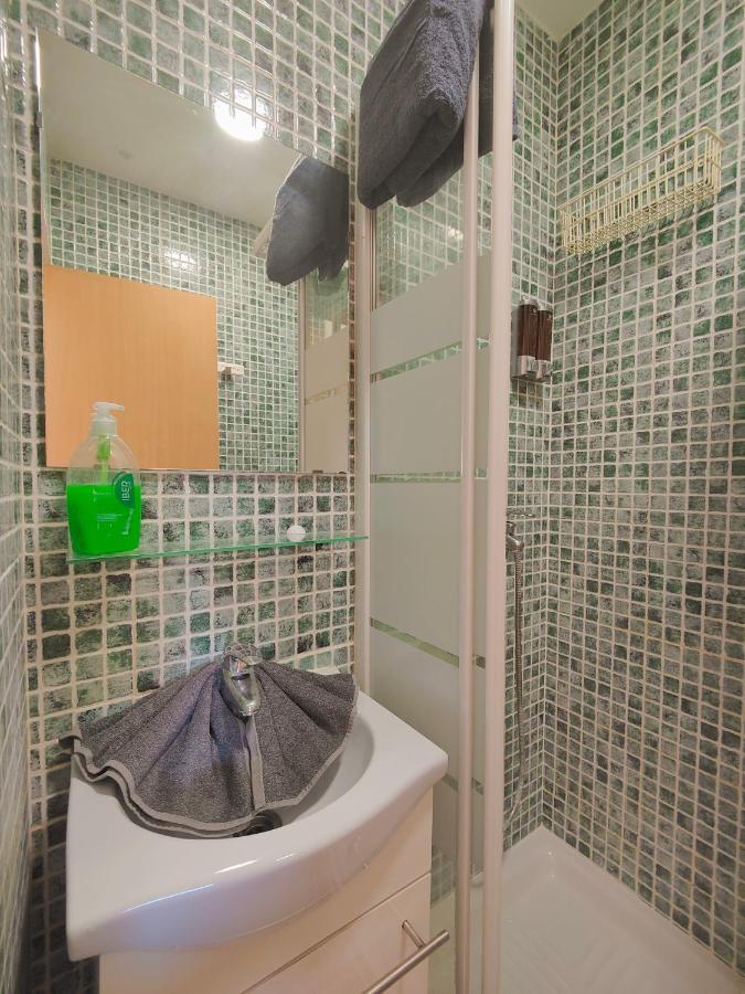 Begona 408 Compact City Center Studio By Namaste Elite Torremolinos Exteriör bild